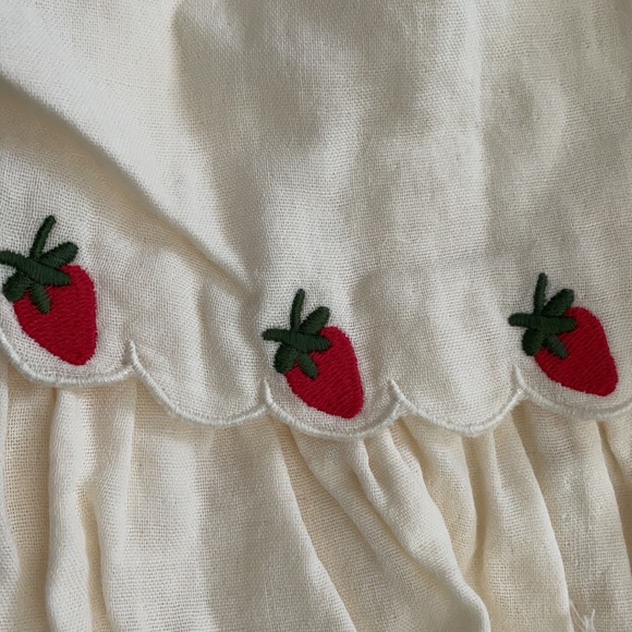 NWT 6-7 and 3T Hanna Andersson Strawberry Maxi Dress - Picture 3 of 6